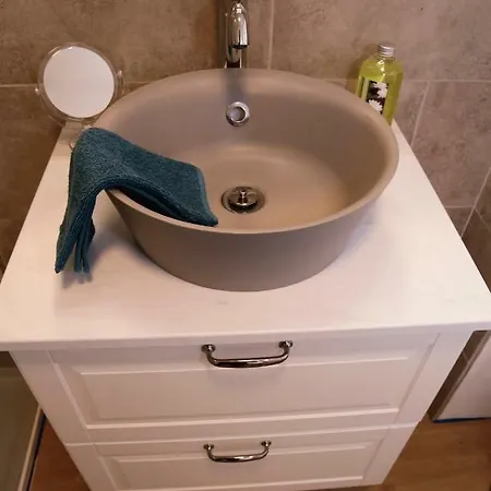 ベッド・アンド・ブレックファスト Au Monty